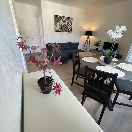 Appartement Renove Tout Equipe, Centre Ville, Proche De La Gare Et Commerce Flers  Zewnętrze zdjęcie