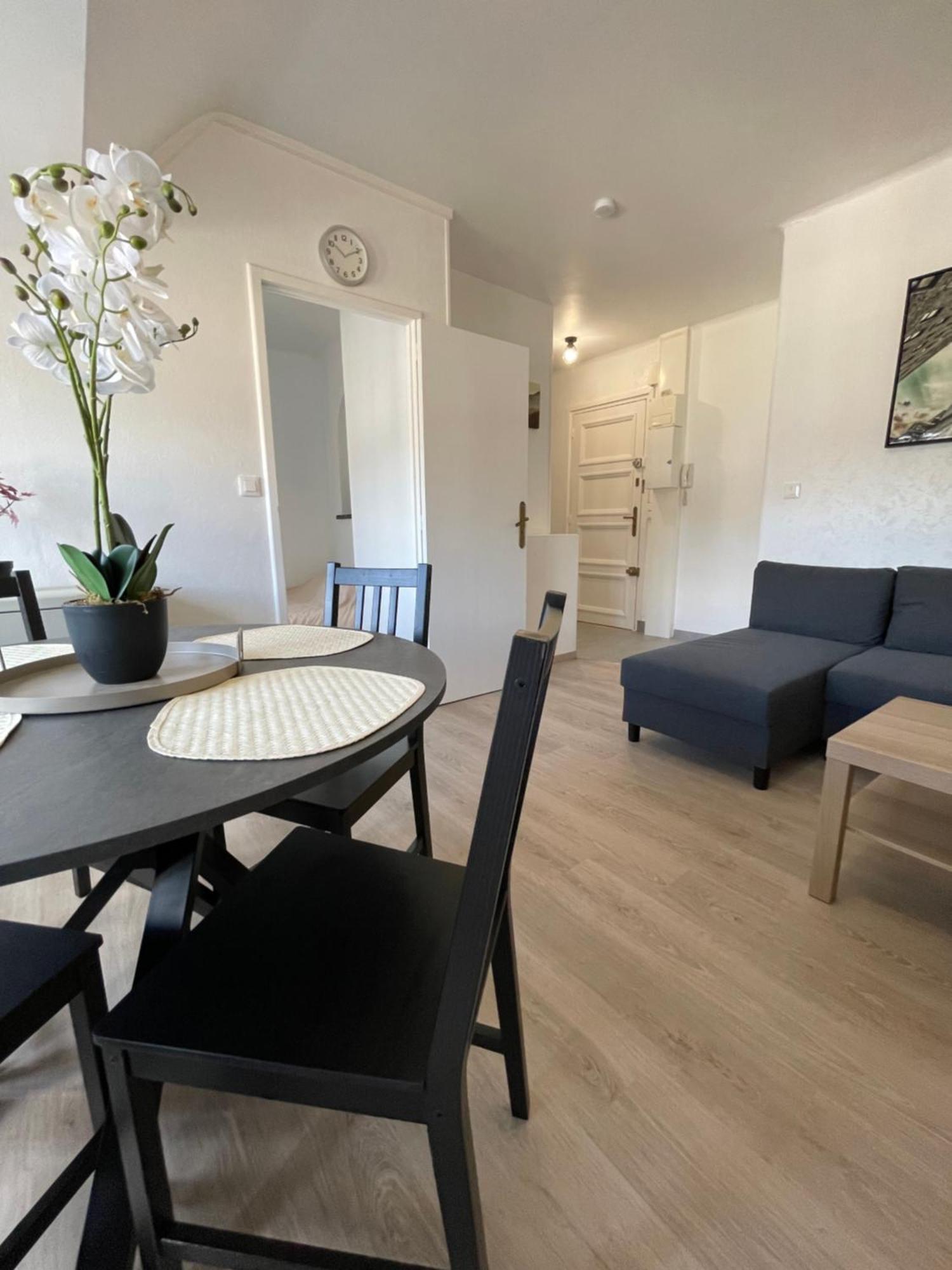Appartement Renove Tout Equipe, Centre Ville, Proche De La Gare Et Commerce Flers  Zewnętrze zdjęcie