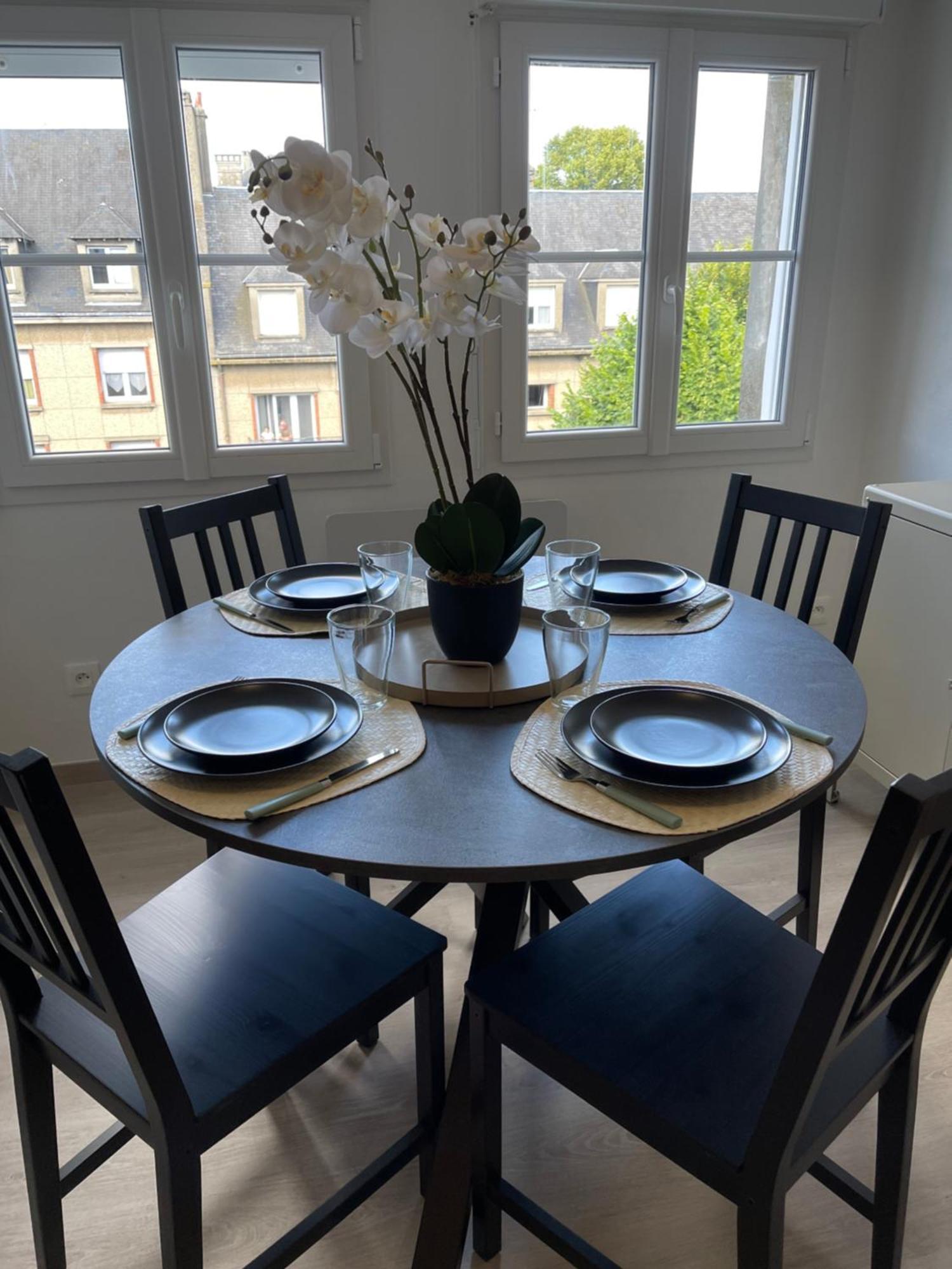 Appartement Renove Tout Equipe, Centre Ville, Proche De La Gare Et Commerce Flers  Zewnętrze zdjęcie